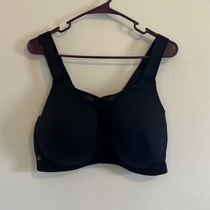 Lane Bryant LIVI Wireless Medium-Impact Wicking Sports Bra 44DD